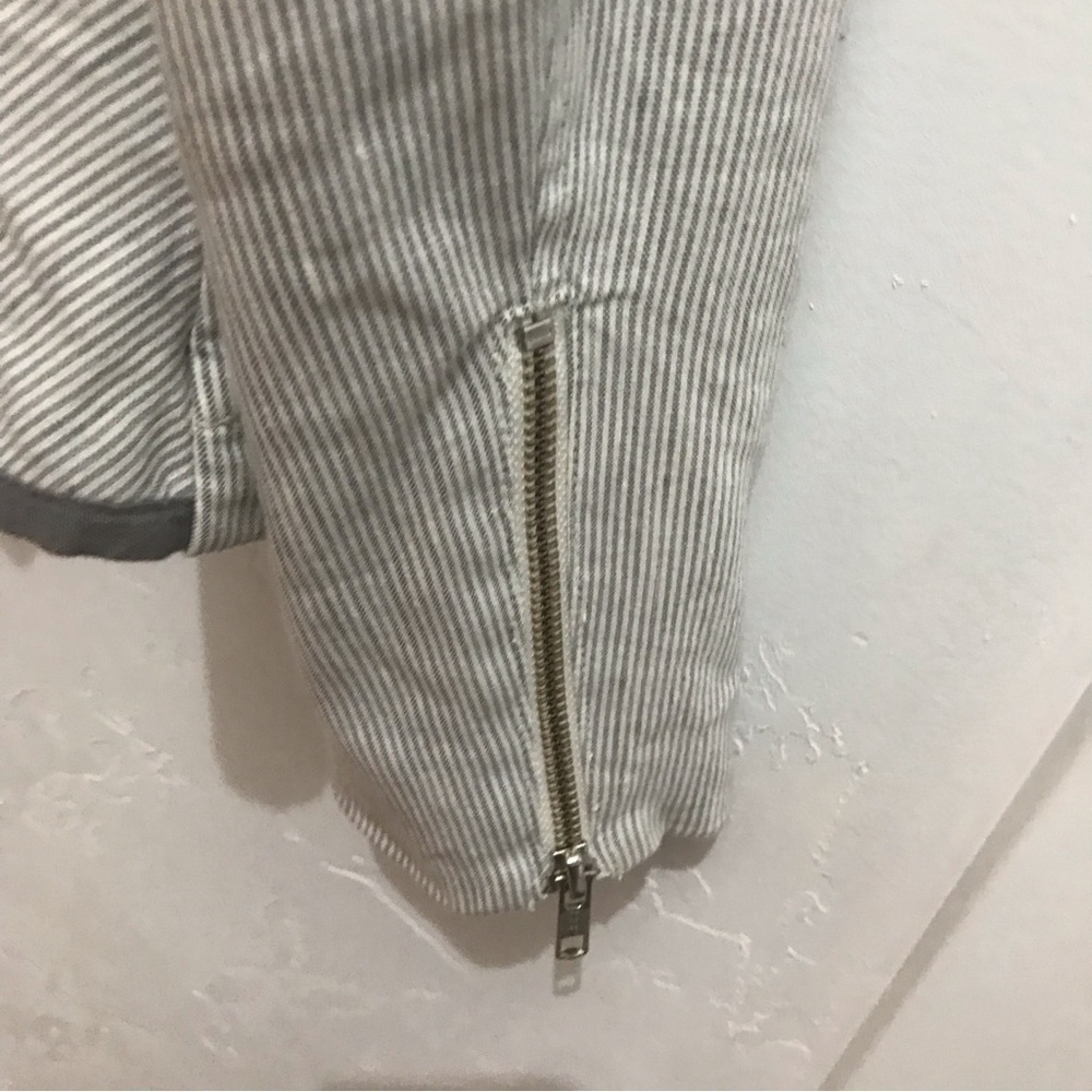 Chelsea28 Gray Pinstripe Peplum Moto jacket - Picture 6 of 11